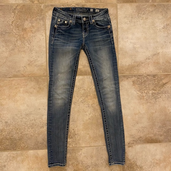 Miss Me Skinny Jeans Size 25 - Picture 4 of 6